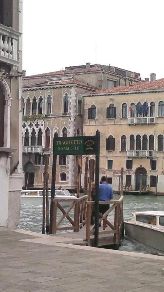 La Casetta A Palazzo Grassi Venedig Exteriör bild